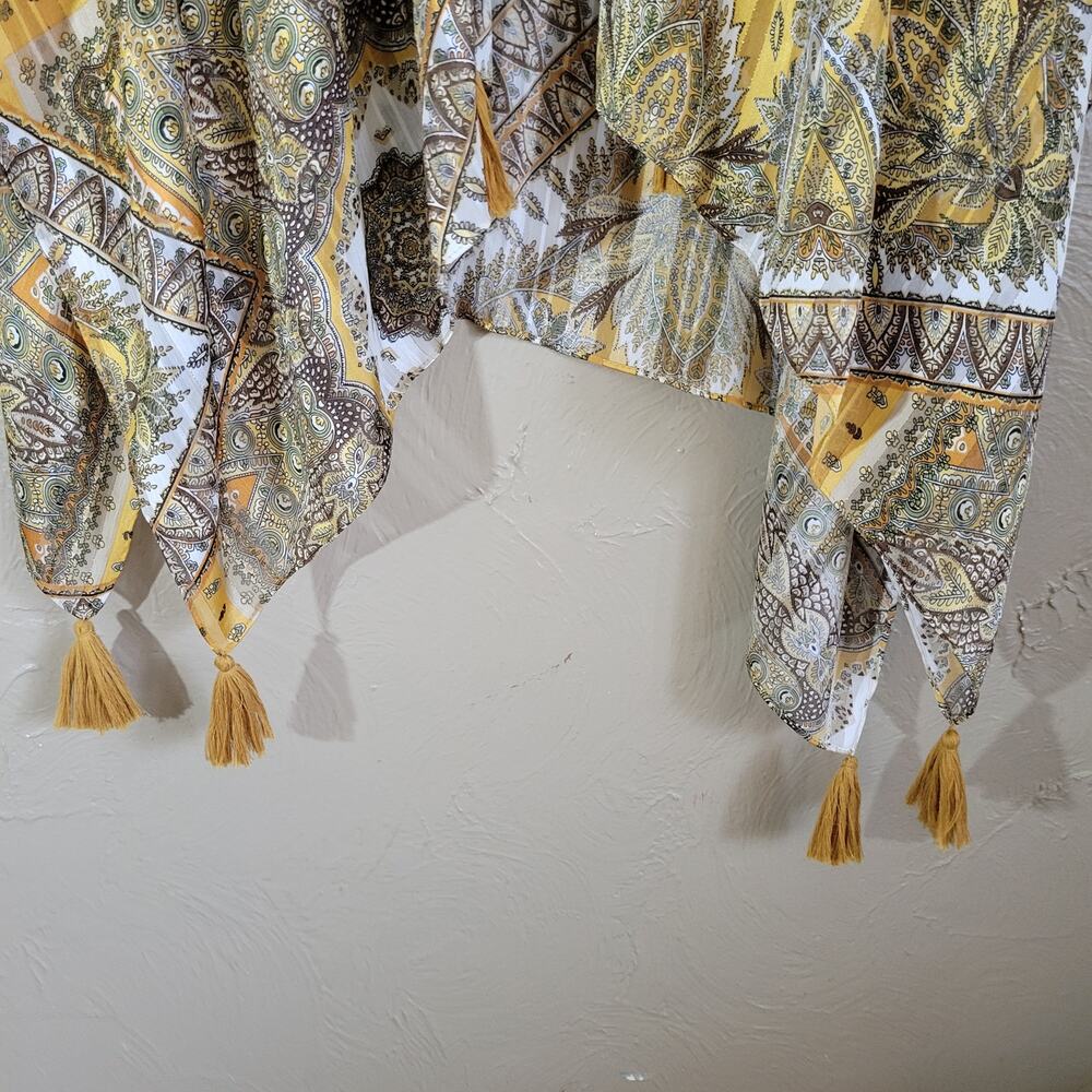 Simply Noelle Open Cardigan with Tassels - Picture 3 of 5